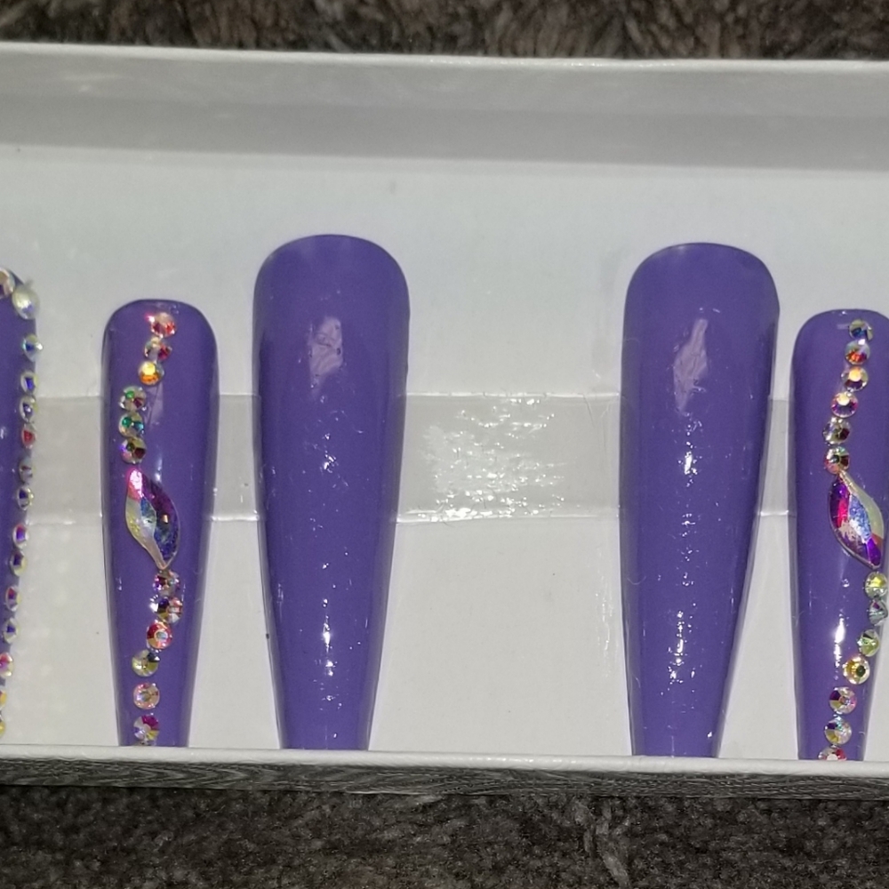 Reusable Pressed Nails - Picture 7 of 9